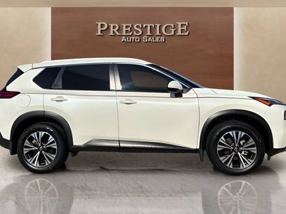 Used 2022 Nissan Rogue SV w/ SV Premium Package