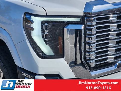 Used 2025 GMC Sierra 2500 Denali w/ Denali Reserve Package image 10
