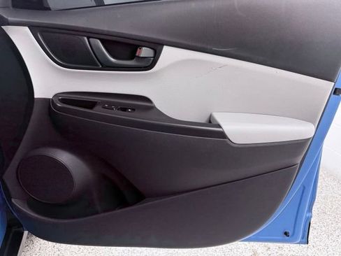 Used 2023 Hyundai Kona SEL w/ Cargo Package FWD image 18