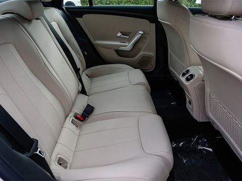 New 2025 Mercedes-Benz CLA 250 image 18