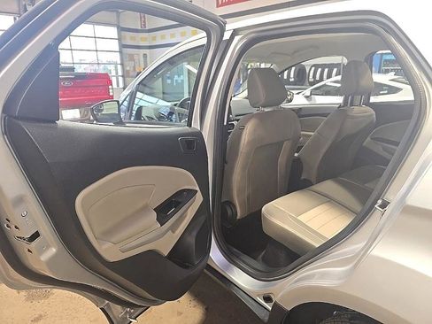 Used 2022 Ford EcoSport S image 22