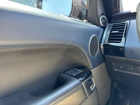 Used 2018 Land Rover Range Rover Sport HSE Dynamic AWD/4WD image 18