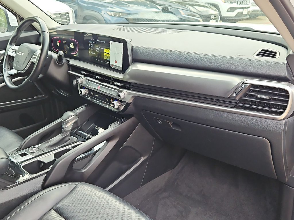 Used 2025 Kia Telluride S AWD/4WD image 33