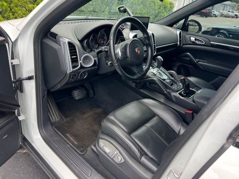 Used 2014 Porsche Cayenne Diesel image 8
