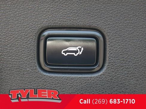 Used 2023 Kia Sportage X-Line w/ X-Line Premium Package AWD/4WD image 18