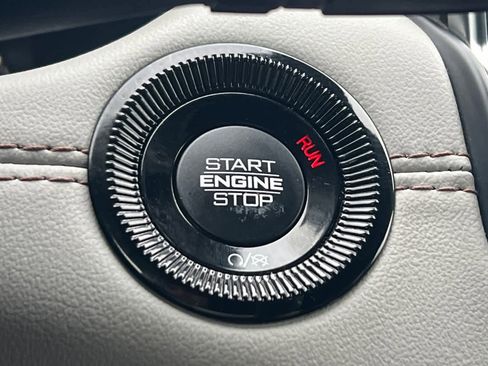 Used 2023 Jeep Compass Limited image 26