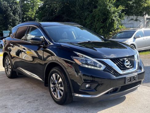 Used 2018 Nissan Murano SV AWD/4WD image 8