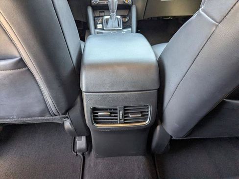 Used 2020 MAZDA CX-5 Touring FWD image 18