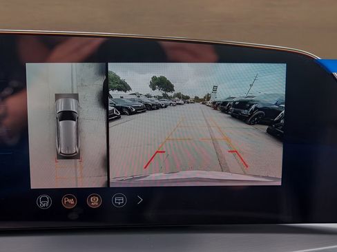 New 2026 Cadillac Vistiq Luxury AWD/4WD image 12