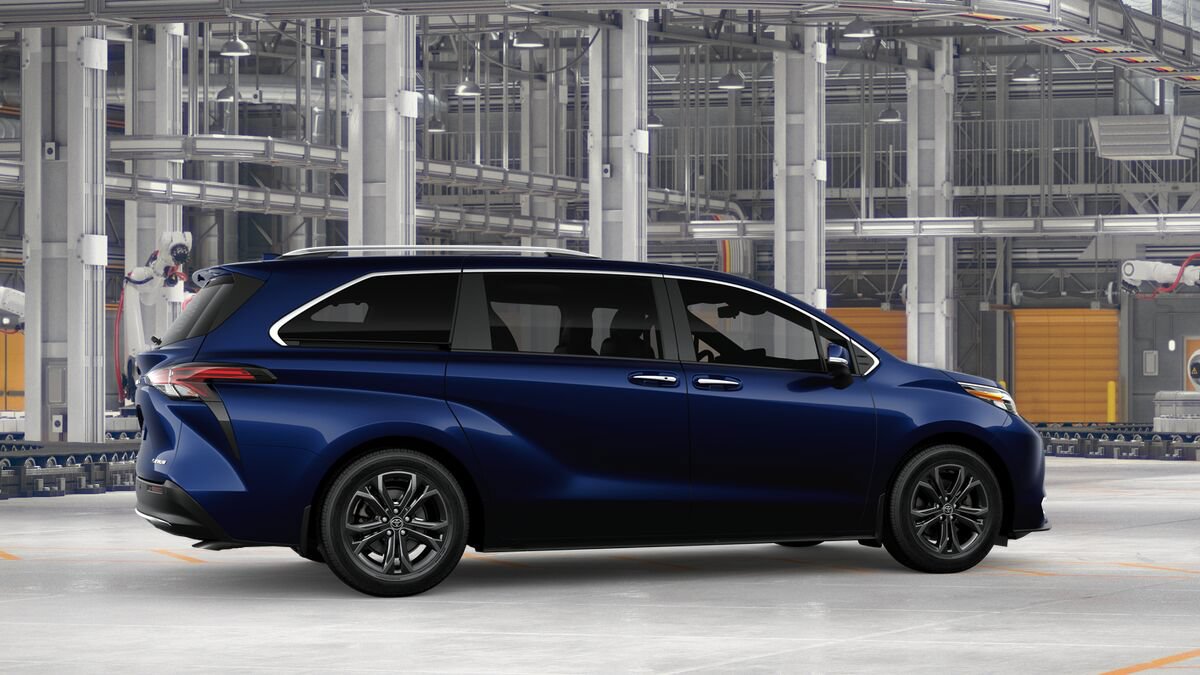 New 2026 Toyota Sienna Platinum AWD/4WD image 11