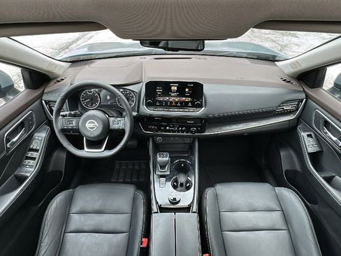 Certified 2021 Nissan Rogue SL w/ Premium Package image 27