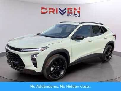 New 2026 Chevrolet Trax ACTIV w/ Sunroof Package