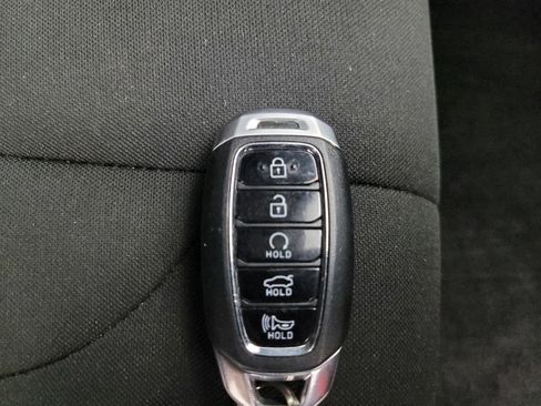 Used 2022 Hyundai Elantra SEL w/ Convenience Package image 32