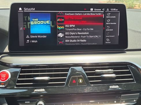 Used 2021 BMW M5 w/ Executive Package AWD/4WD image 23