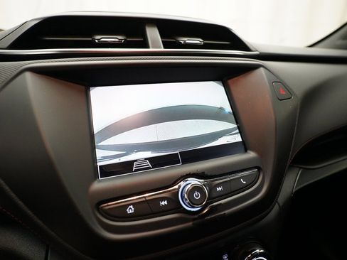 Used 2022 Chevrolet TrailBlazer RS image 19