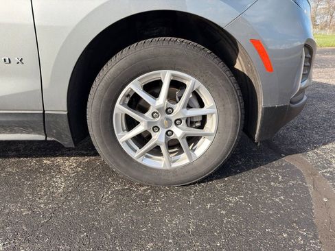 Used 2024 Chevrolet Equinox LT image 17