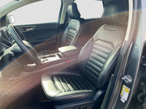 Used 2024 Ford Edge SEL image 21