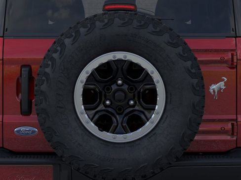 New 2025 Ford Bronco Badlands image 24