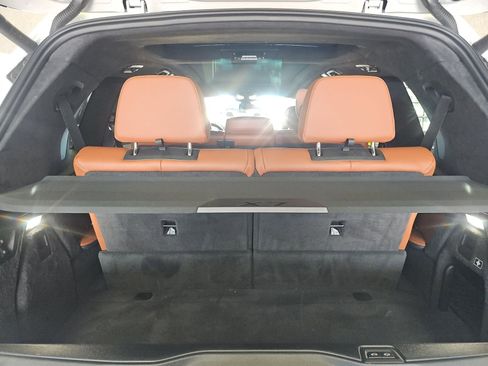 Used 2024 BMW X7 xDrive40i w/ Executive Package image 15