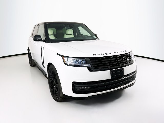 Used 2025 Land Rover Range Rover Autobiography AWD/4WD image 3