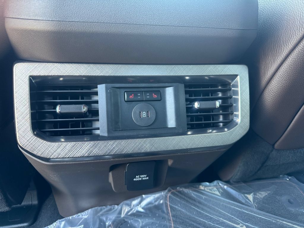 New 2026 Ford F350 King Ranch w/ Chrome Package AWD/4WD image 24