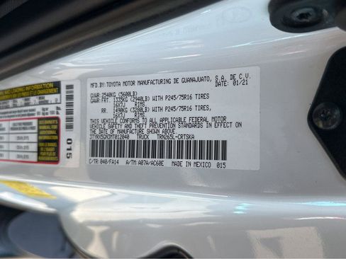 Used 2021 Toyota Tacoma SR RWD image 41