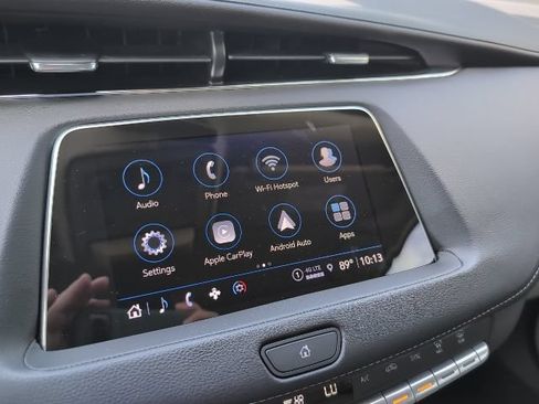 Used 2023 Cadillac XT4 Premium Luxury FWD image 13
