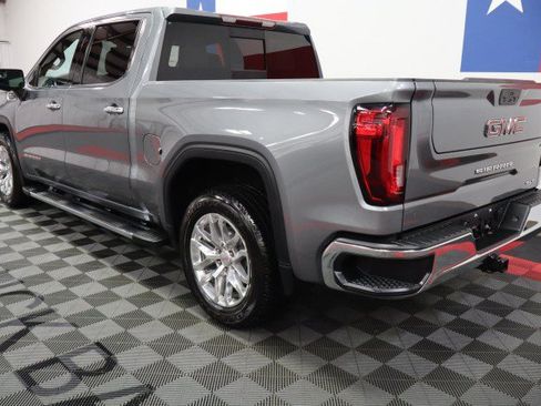Used 2022 GMC Sierra 1500 SLT w/ SLT Convenience Package RWD image 11