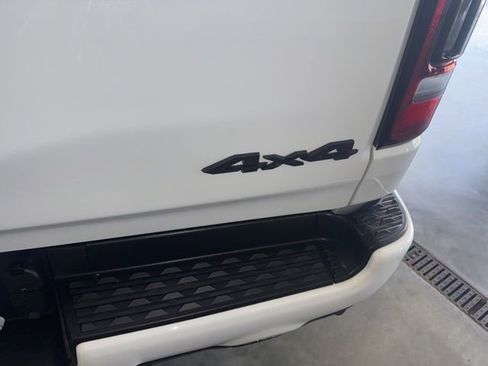 Used 2023 RAM 1500 Big Horn AWD/4WD image 14