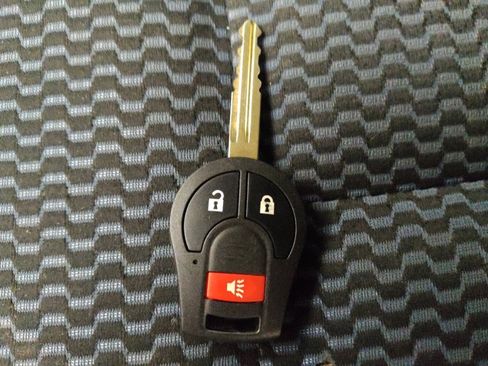 Used 2014 Nissan Versa Note SV w/ Convenience Package image 32