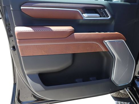 New 2026 GMC Sierra 3500 Denali Ultimate AWD/4WD image 10