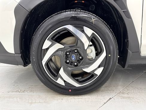 New 2026 Subaru Crosstrek 2.5i Limited w/ Crosstrek Mirror Package image 9