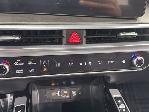 New 2026 Kia Sorento SX Prestige AWD/4WD image 29