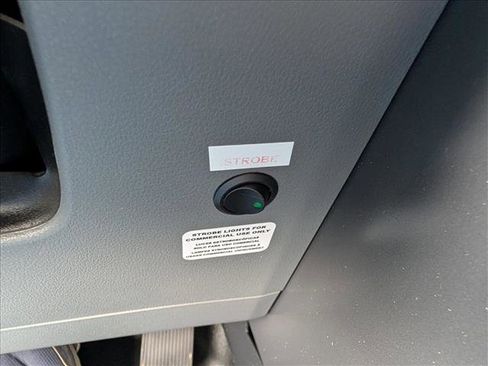 Used 2022 Ford F150 XLT image 33