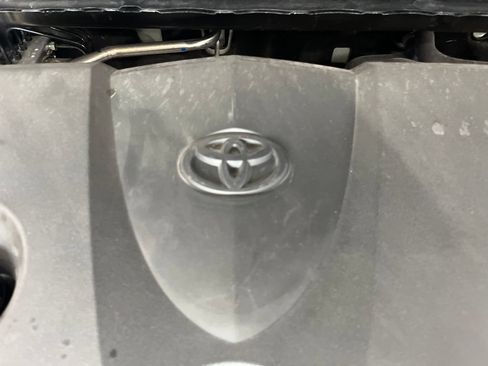 Used 2025 Toyota Camry LE FWD image 12