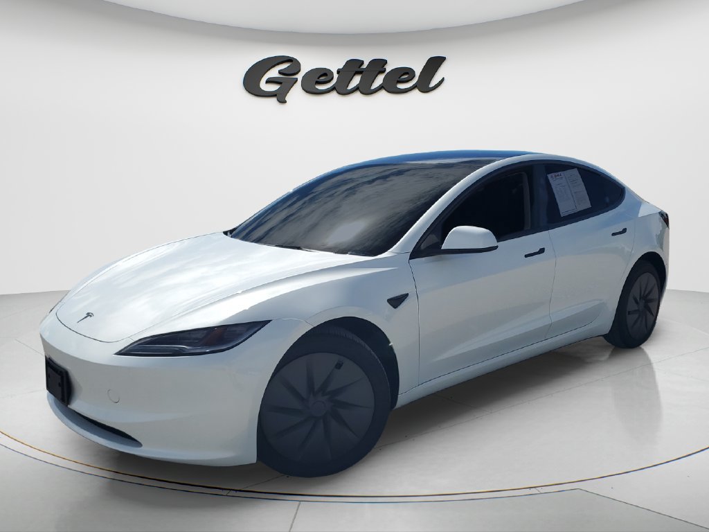 Used 2026 Tesla Model 3 RWD image 1