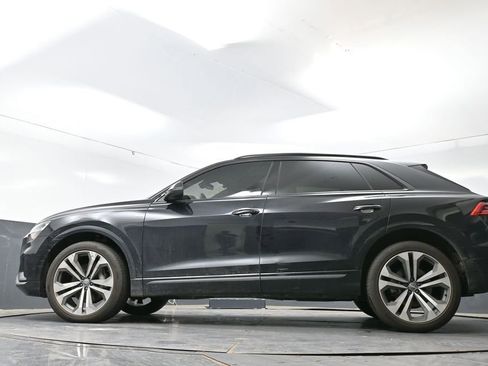 Used 2020 Audi Q8 Premium Plus AWD/4WD image 30