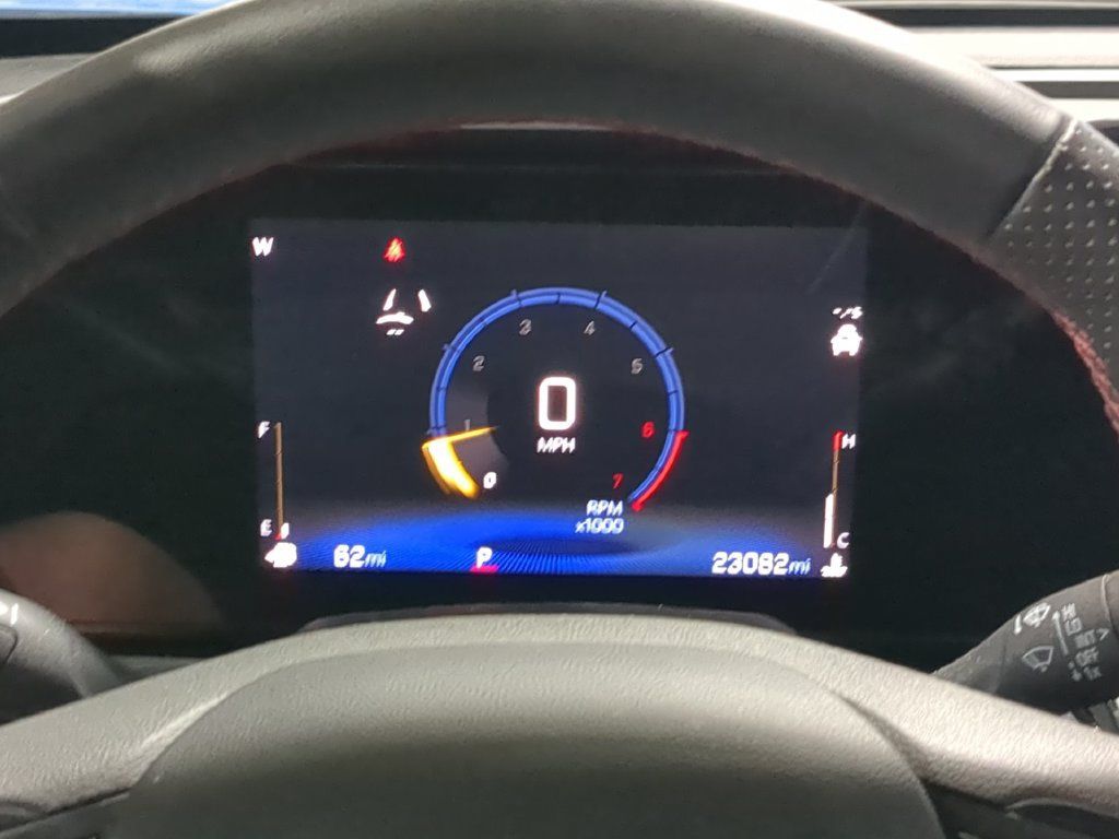 Used 2024 Chevrolet Trax RS w/ Driver Confidence Package FWD image 30
