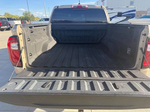 Used 2023 GMC Canyon AT4X w/ Edition 1 AWD/4WD image 11