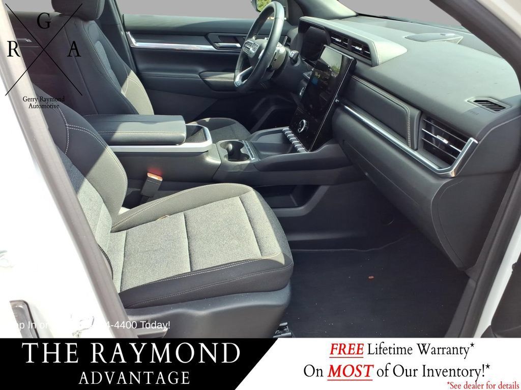 Used 2026 GMC Terrain Elevation AWD/4WD image 9