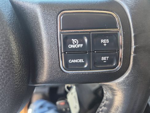 Used 2011 Jeep Wrangler Sport AWD/4WD image 16