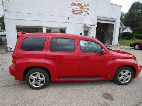 Used 2009 Chevrolet HHR LT FWD image 6