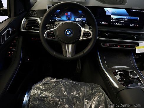 New 2026 BMW X5 xDrive50e w/ M Sport Package image 16