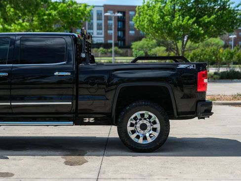 Used 2015 GMC Sierra 2500 Denali w/ Duramax Plus Package AWD/4WD image 13