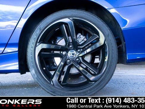 Used 2021 Honda Accord Sport image 12