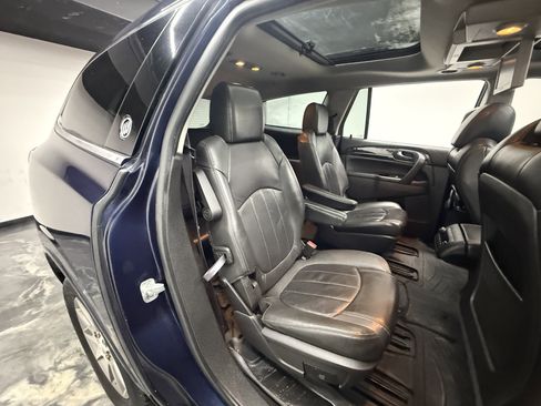 Used 2015 Buick Enclave Leather w/ Trailering Package image 27