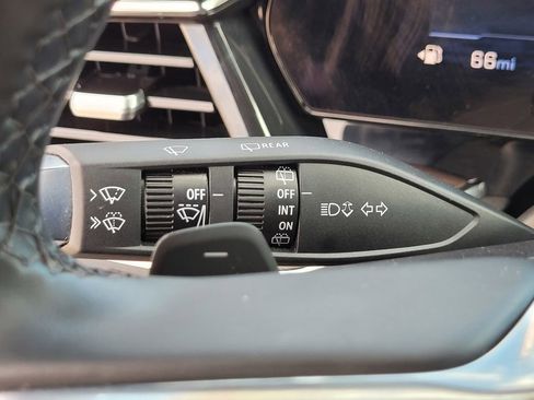 Used 2025 Chevrolet Tahoe LT AWD/4WD image 26