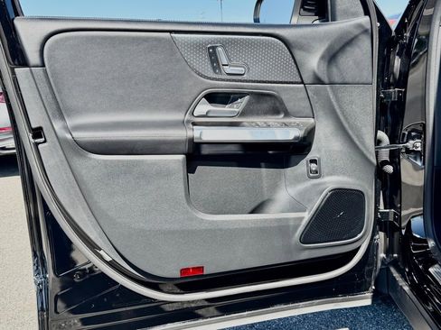 Certified 2026 Mercedes-Benz GLB 250 image 16
