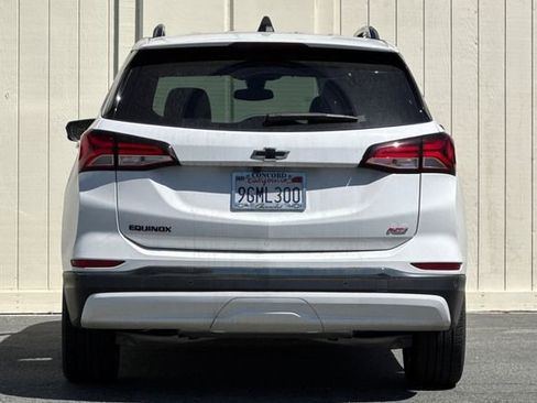 Used 2023 Chevrolet Equinox RS FWD image 5