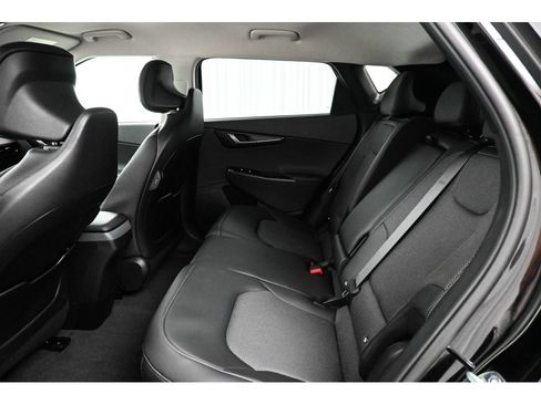 Used 2025 Kia EV6 Light AWD/4WD image 15